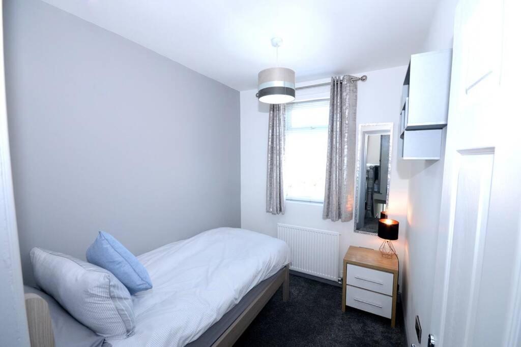 Renovated House Near Darlington Train Station. Vila Exterior foto