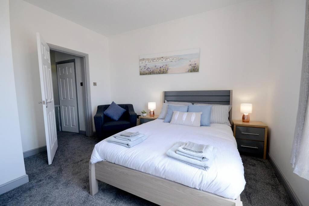 Renovated House Near Darlington Train Station. Vila Exterior foto